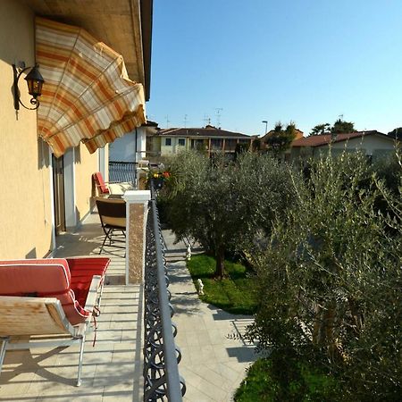 Casa Patty Villa Sirmione Eksteriør bilde