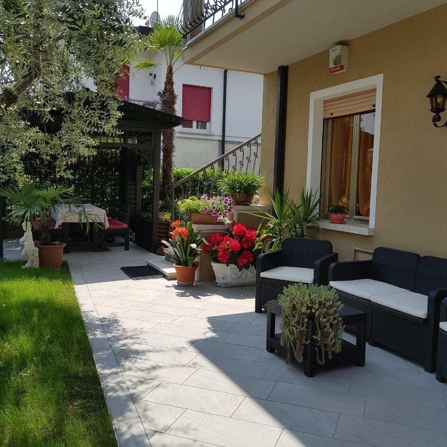 Casa Patty Villa Sirmione Eksteriør bilde
